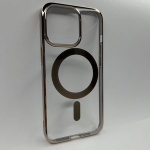 iPhone 13 Pro Gold Parlak Kenarlı MagSafe Kılıf