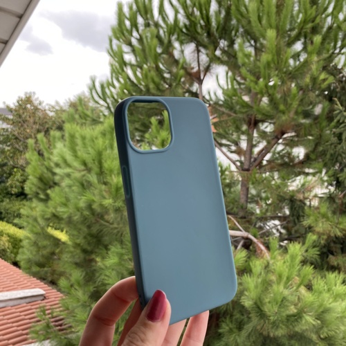 Dış Çekim Ön Yüz İPhone 14 Koyu Yeşil Yumuşak Rubber Silikon Kılıf
