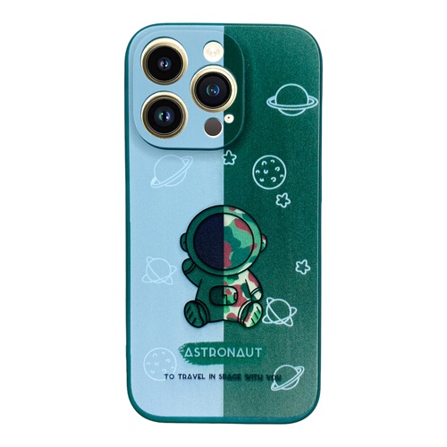 Ön Yüz iPhone 14 Pro Max Aydaki Astronot Yeşil Silikon Kılıf