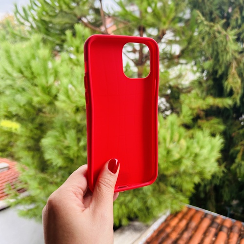 Dış Çekim Arka Yüz İPhone 12 Kırmızı Yumuşak Silikon Kılıf