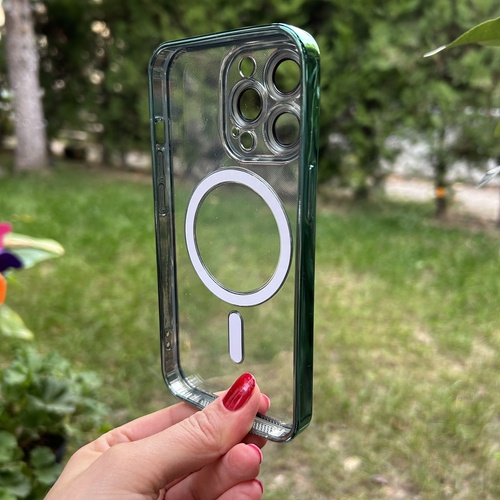 Dış Çekim Arka Yüz iPhone 13 Pro Yeşil Parlak Kenarlı MagSafe Kılıf