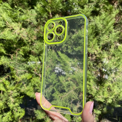 Dış Çekim Ön Yüz  iPhone 14 Pro Max Sarı Fosforlu Şeffaf Silikon Kılıf