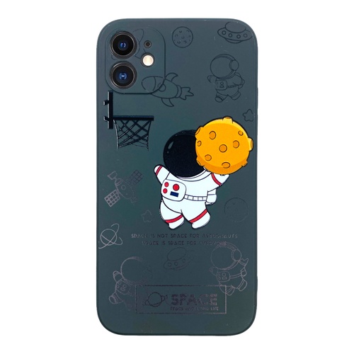 Ön Yüz iPhone 12 Basketçi Astronot Siyah Silikon Kılıf