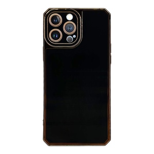 iPhone 13 Pro Max Kamera Korumalı Altın Renkli Siyah Silikon Kılıf