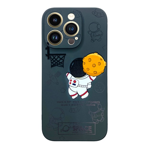 Ön Yüz iPhone 14 Pro Max Basketçi Astronot Siyah Silikon Kılıf
