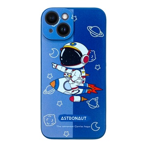 iPhone 14 Aydaki Astronot Lacivert Silikon Kılıf