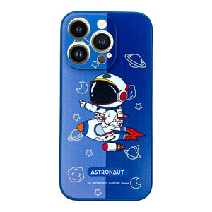 iPhone 12 Pro Max Aydaki Astronot Lacivert Silikon Kılıf