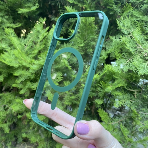 Dış Çekim Ön Yüz iPhone 15 Yeşil Çerçeveli MagSafe Kılıf