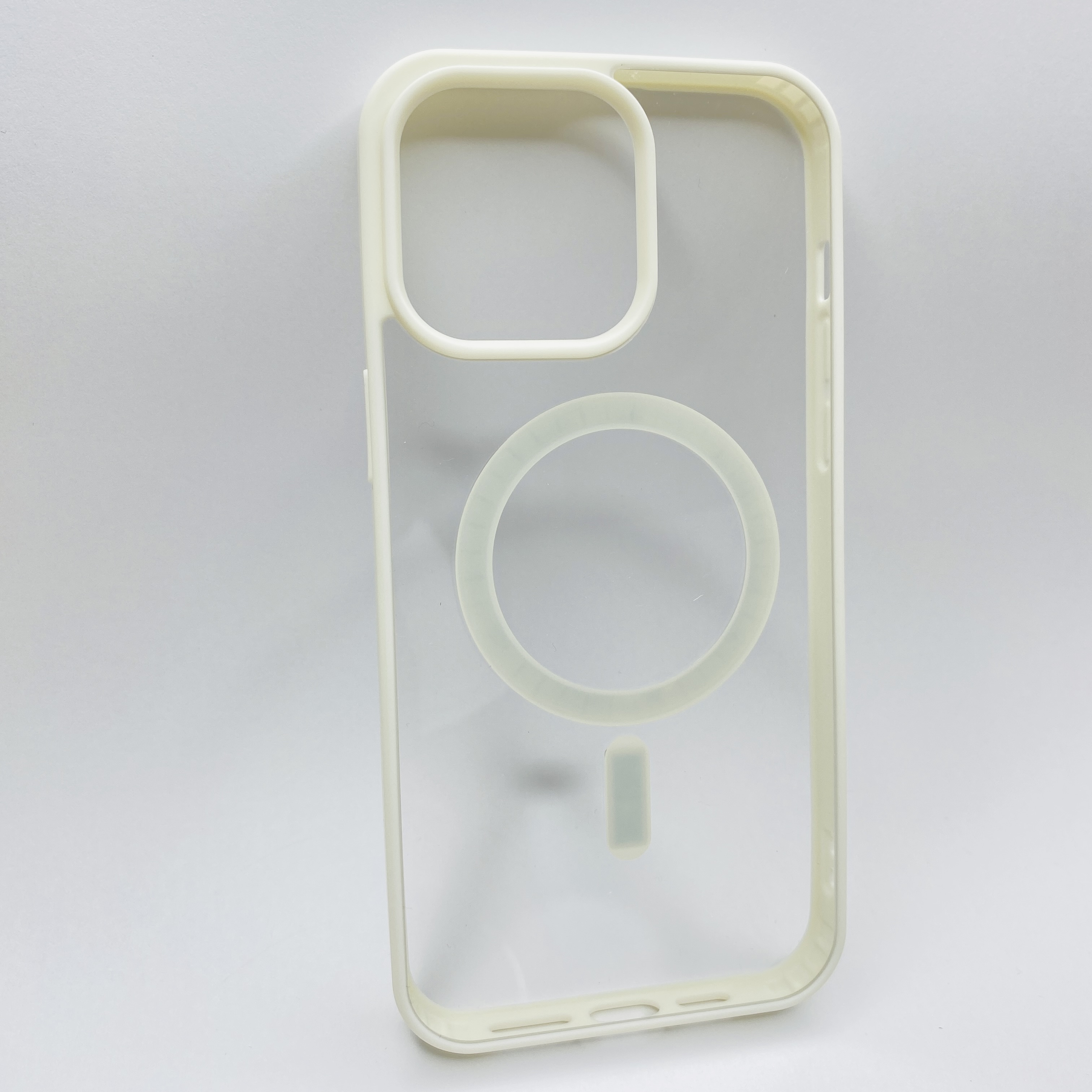 iPhone 15 Pro Max Beyaz Çerçeveli MagSafe Kılıf