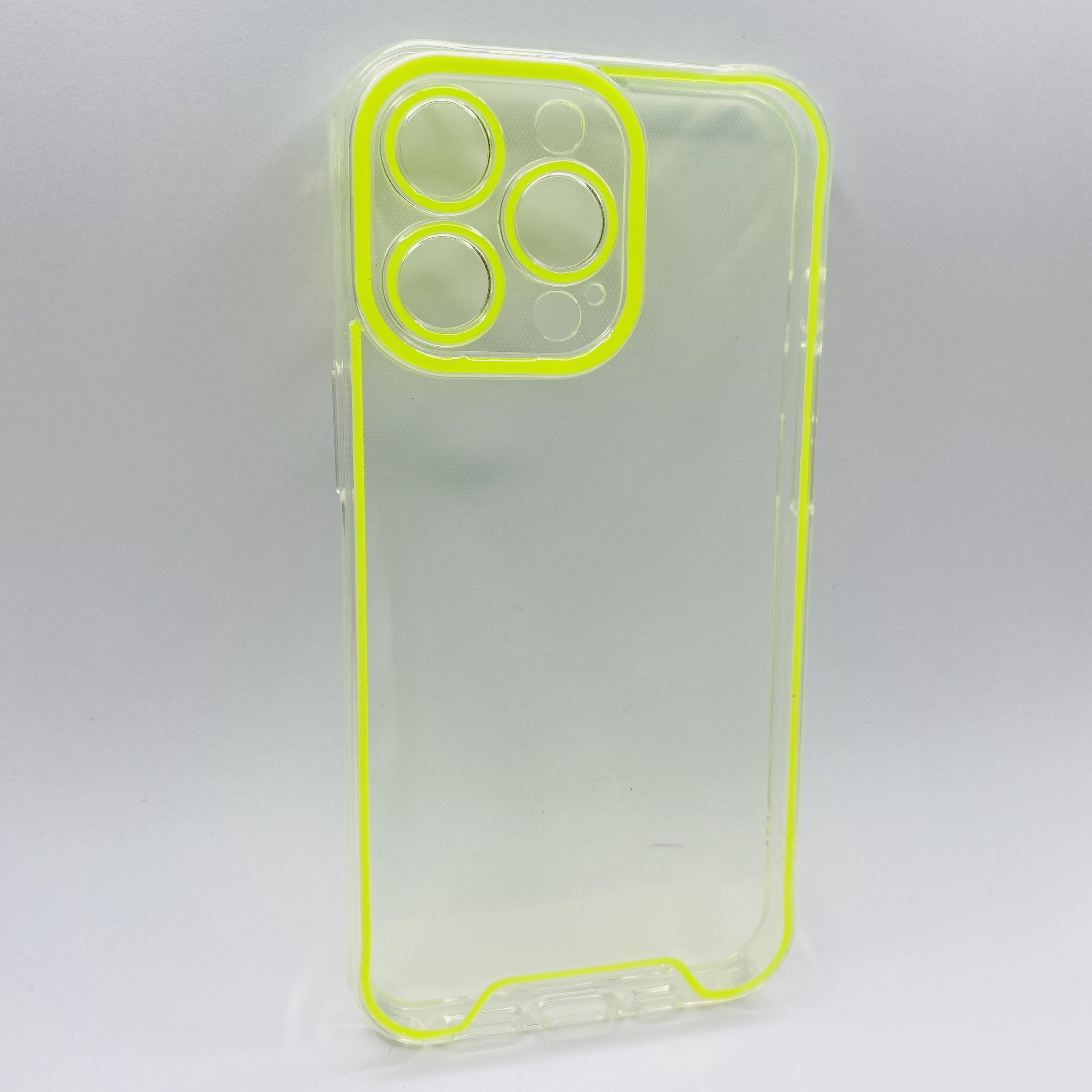 iPhone 13 Sarı Fosforlu Şeffaf Silikon Kılıf